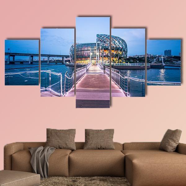 Seoul of South Korea Canvas Wall Art-5 Star-Gallery Wrap-62" x 32"-Tiaracle
