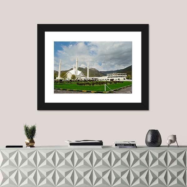 Shah Faisal Mosque In Islamabad Canvas Wall Art-1 Piece-Framed Print-20" x 16"-Tiaracle