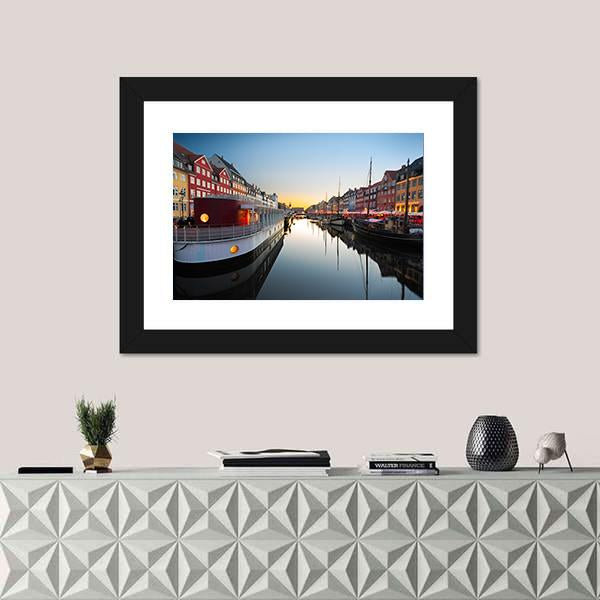 Ships In Nyhavn At Sunset In Copenhagen Canvas Wall Art-1 Piece-Framed Print-20" x 16"-Tiaracle