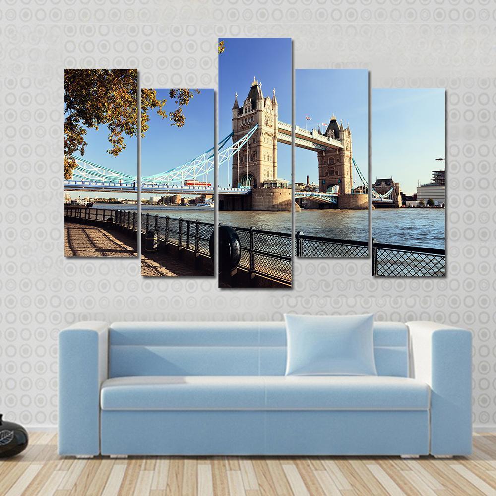 Side View Of Tower Bridge In London Canvas Wall Art-5 Pop-Gallery Wrap-47" x 32"-Tiaracle