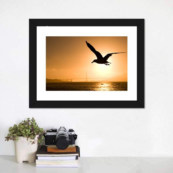 Silhouette Of Eagle Canvas Wall Art-1 Piece-Framed Print-20" x 16"-Tiaracle