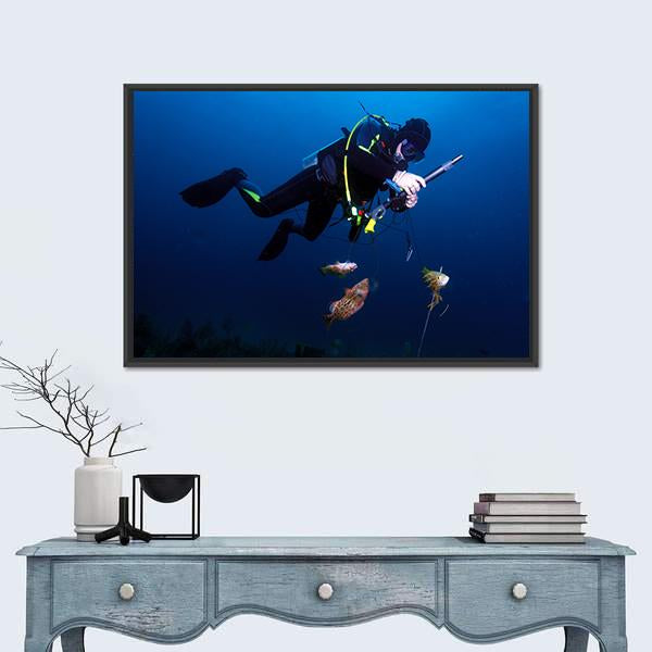 Spear Fisherman With Speargun Canvas Wall Art-1 Piece-Floating Frame-24" x 16"-Tiaracle