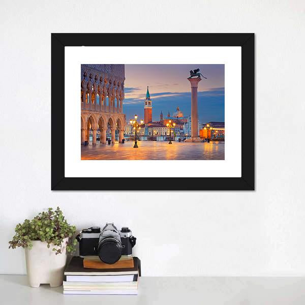 St. Mark's Square In Venice Canvas Wall Art-1 Piece-Framed Print-20" x 16"-Tiaracle