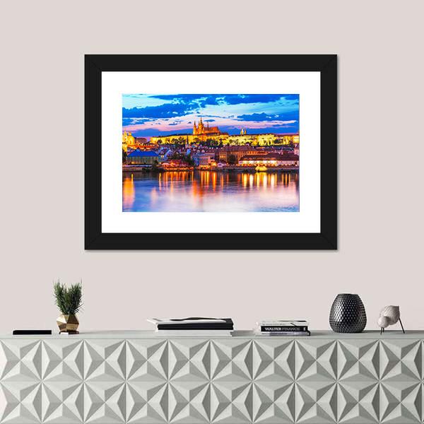 St Vitus Cathedral In Prague Canvas Wall Art-1 Piece-Framed Print-20" x 16"-Tiaracle