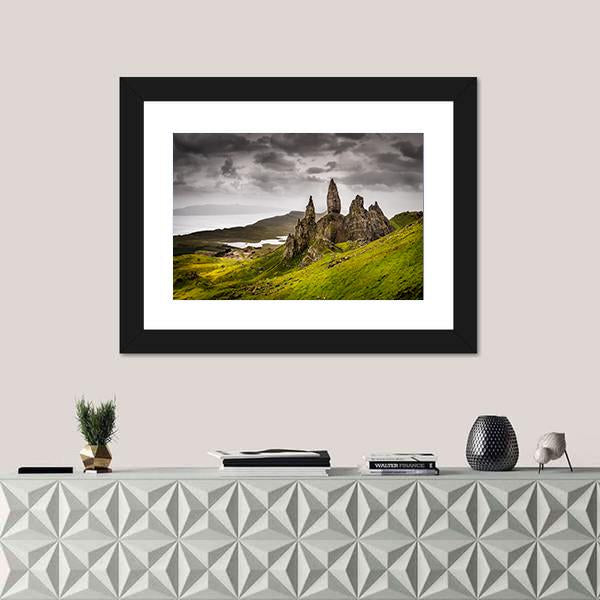 Storr Rock Scotland Canvas Wall Art-1 Piece-Framed Print-20&quot; x 16&quot;-Tiaracle