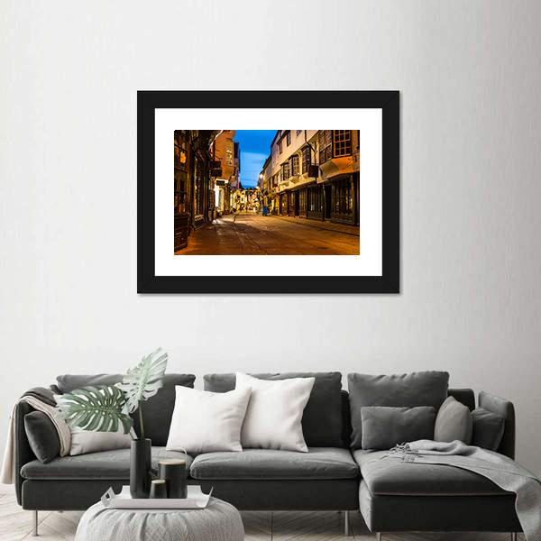 Street View In York Canvas Wall Art-3 Horizontal-Gallery Wrap-25" x 16"-Tiaracle