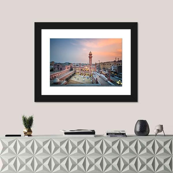 Sunehri Masjid Peshawar Canvas Wall Art-1 Piece-Framed Print-20" x 16"-Tiaracle