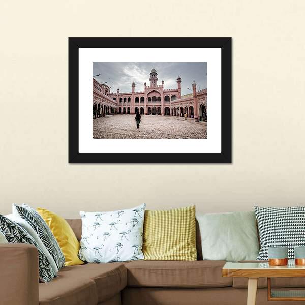 Sunehri Mosque In Peshawar Canvas Wall Art-1 Piece-Framed Print-20" x 16"-Tiaracle
