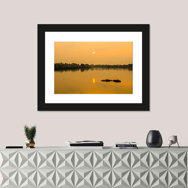 Sunrise At Kwan Phayao Lake Canvas Wall Art-1 Piece-Framed Print-20" x 16"-Tiaracle