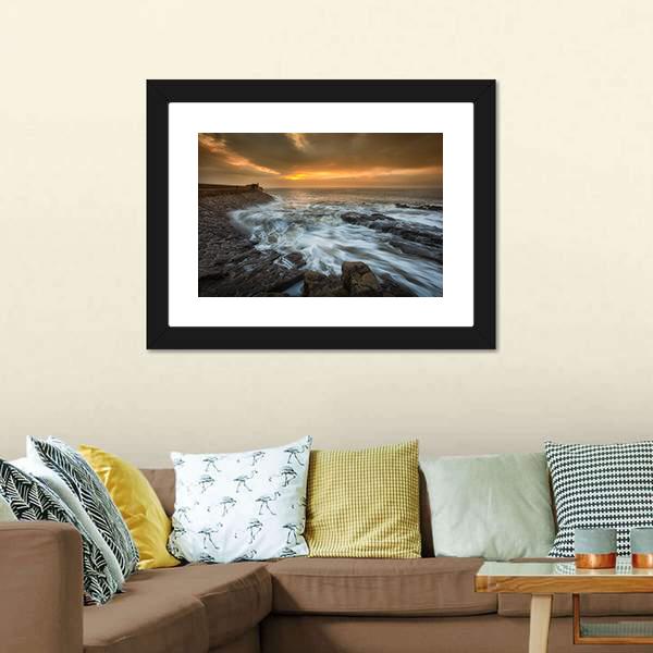 Sunrise At Porthcawl Lighthouse Canvas Wall Art-1 Piece-Framed Print-20" x 16"-Tiaracle