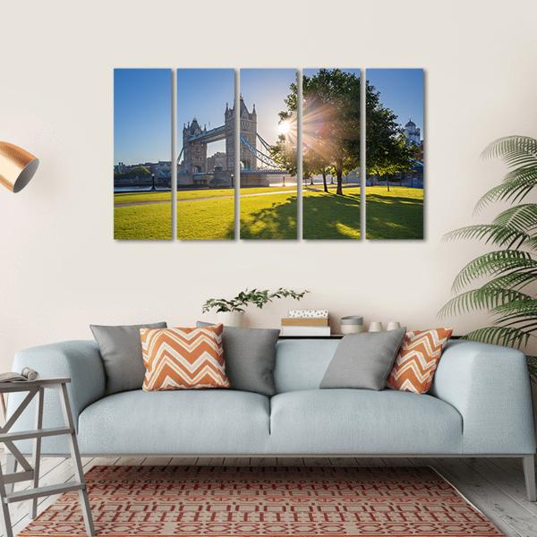 Sunrise At Tower Bridge Canvas Wall Art-5 Horizontal-Gallery Wrap-22" x 12"-Tiaracle