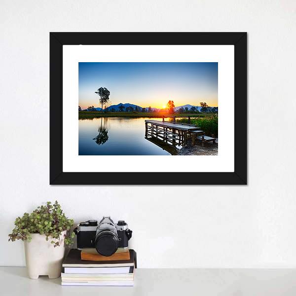 Sunrise Over Fishing Jetty Canvas Wall Art-1 Piece-Framed Print-20" x 16"-Tiaracle
