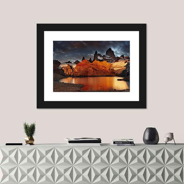 Sunrise Over Laguna De Los Tres And Mount Fitz Roy Canvas Wall Art-1 Piece-Framed Print-20" x 16"-Tiaracle