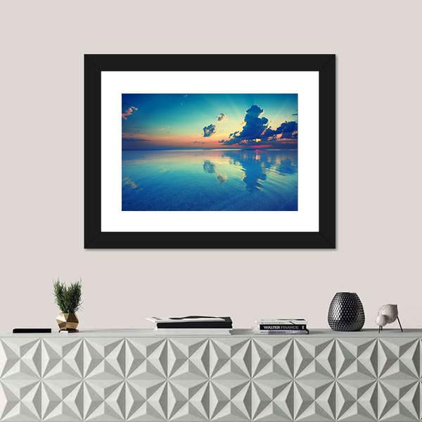 Sunrise Over Sea Canvas Wall Art-1 Piece-Framed Print-20" x 16"-Tiaracle