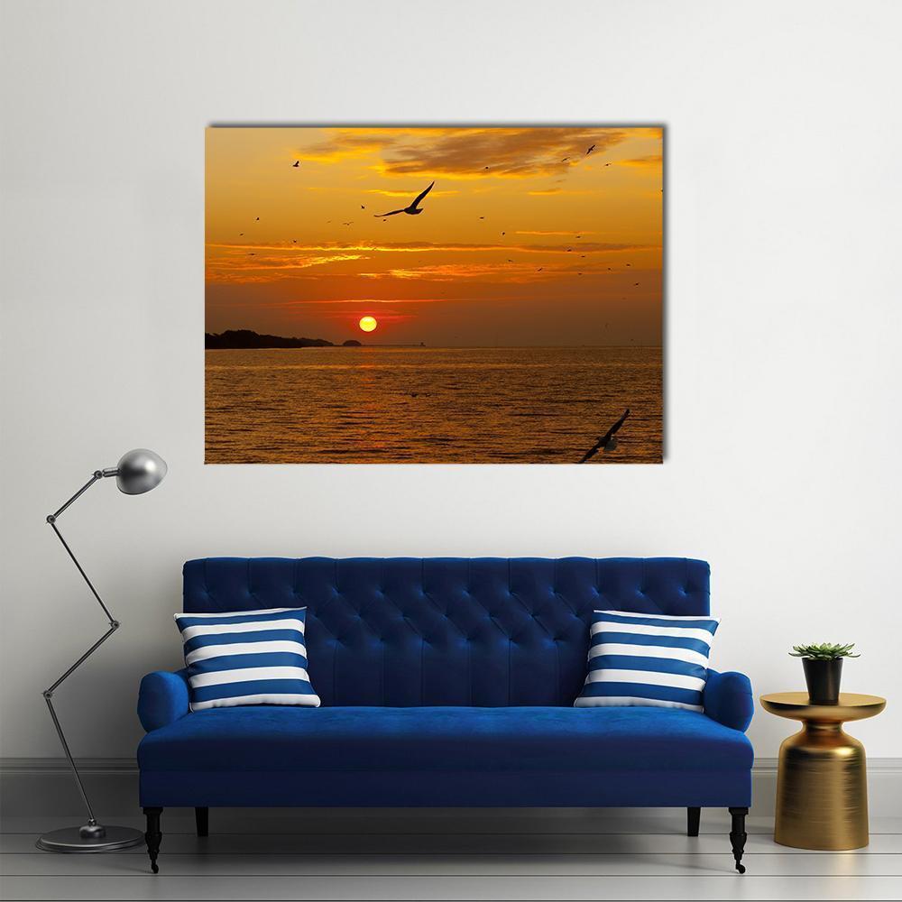Sunrise With Seagull Canvas Wall Art-1 Piece-Gallery Wrap-48" x 32"-Tiaracle