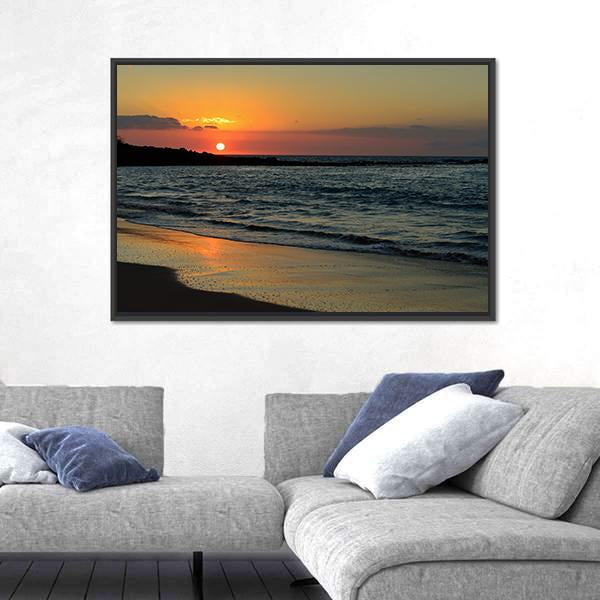 Sunset At Mauna Kea Beach In Island Of Hawaii Canvas Wall Art-3 Horizontal-Gallery Wrap-25" x 16"-Tiaracle