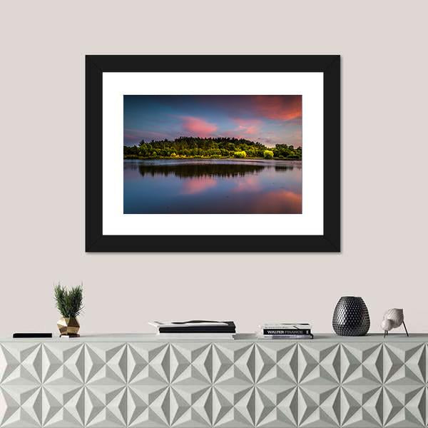 Sunset At The Pond Canvas Wall Art-1 Piece-Framed Print-20" x 16"-Tiaracle