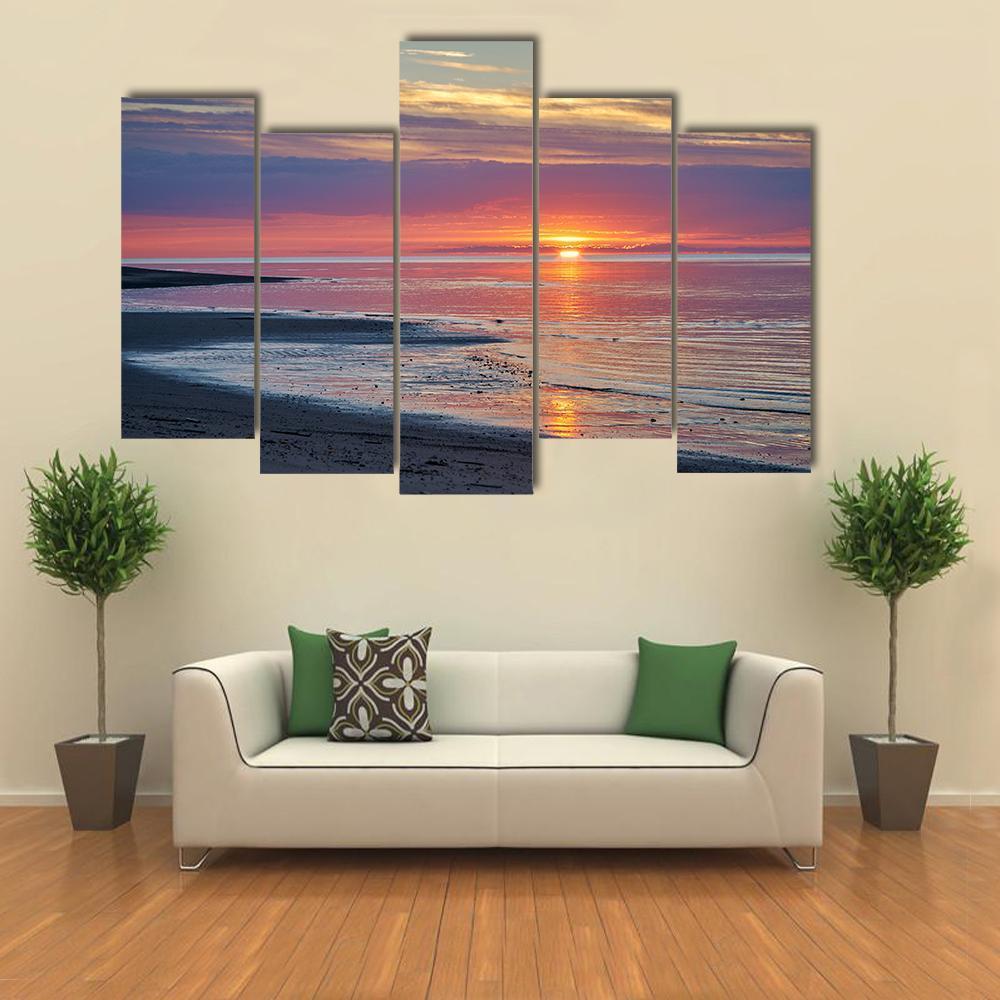 Sunset In The White Sea Canvas Wall Art-5 Pop-Gallery Wrap-47" x 32"-Tiaracle