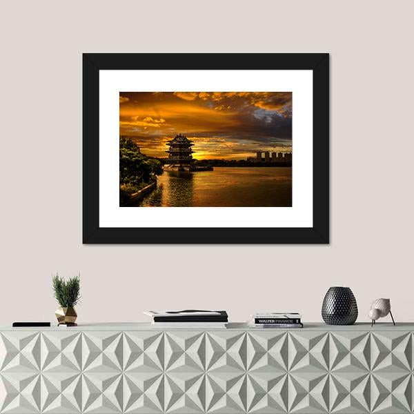 Sunset In Yixing Canvas Wall Art-1 Piece-Framed Print-20" x 16"-Tiaracle