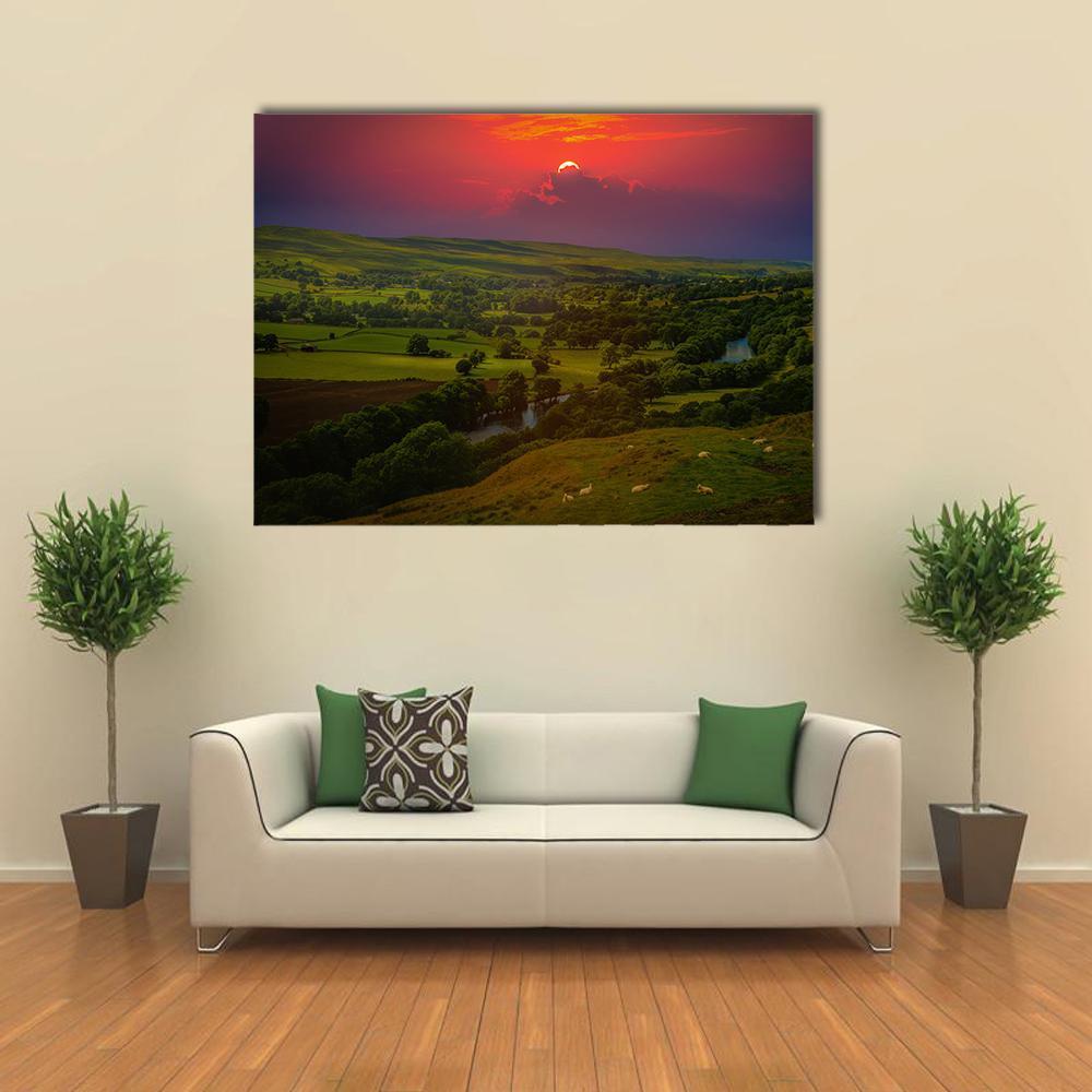 Sunset Over Mountains Canvas Wall Art-1 Piece-Gallery Wrap-48" x 32"-Tiaracle
