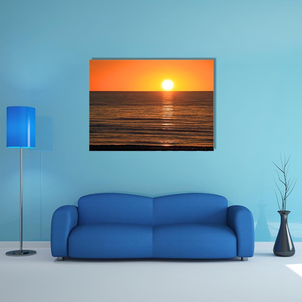 Sunset Over Ocean Large's Bay Canvas Wall Art-1 Piece-Gallery Wrap-48" x 32"-Tiaracle