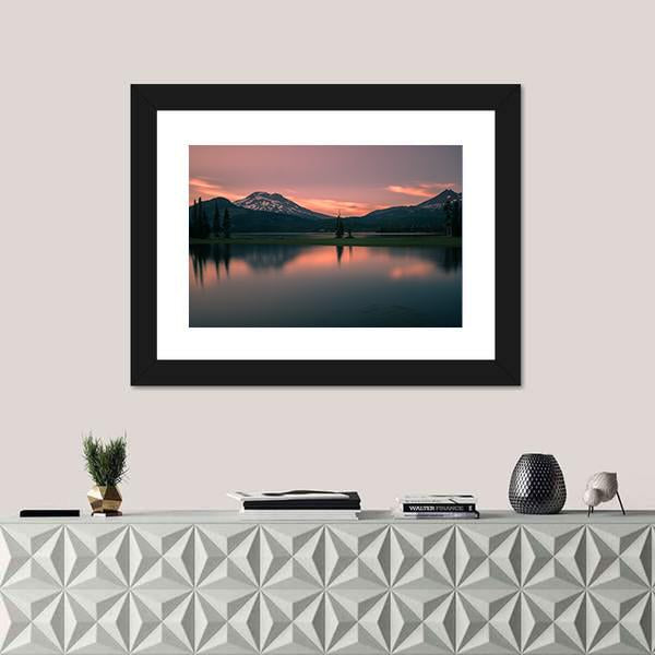Sunset Over Sparks Lake Canvas Wall Art-1 Piece-Framed Print-20" x 16"-Tiaracle
