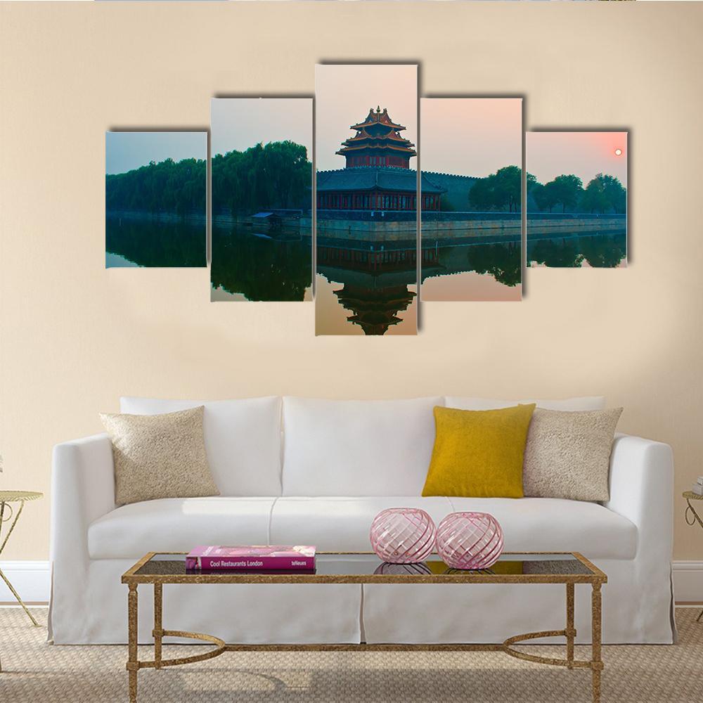 Sunset Over The Forbidden City In Beijing Canvas Wall Art-1 Piece-Gallery Wrap-48" x 32"-Tiaracle