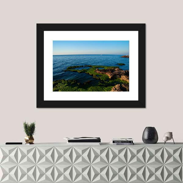 Sunset View To Manara Bay Canvas Wall Art-1 Piece-Framed Print-20" x 16"-Tiaracle