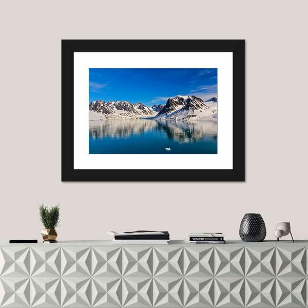 Svalbarden Islands Fjords Canvas Wall Art-1 Piece-Framed Print-20" x 16"-Tiaracle