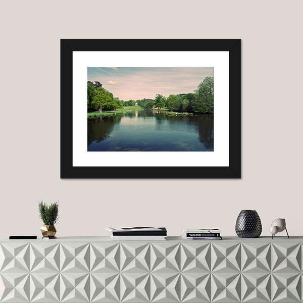 Swans In A Lake In A Surrey Park Canvas Wall Art-1 Piece-Framed Print-20" x 16"-Tiaracle