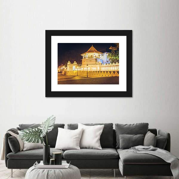 Temple Of Buddha Tooth Canvas Wall Art-1 Piece-Framed Print-20" x 16"-Tiaracle