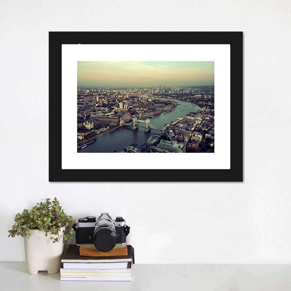 Thames River Aerial View Canvas Wall Art-1 Piece-Framed Print-20" x 16"-Tiaracle