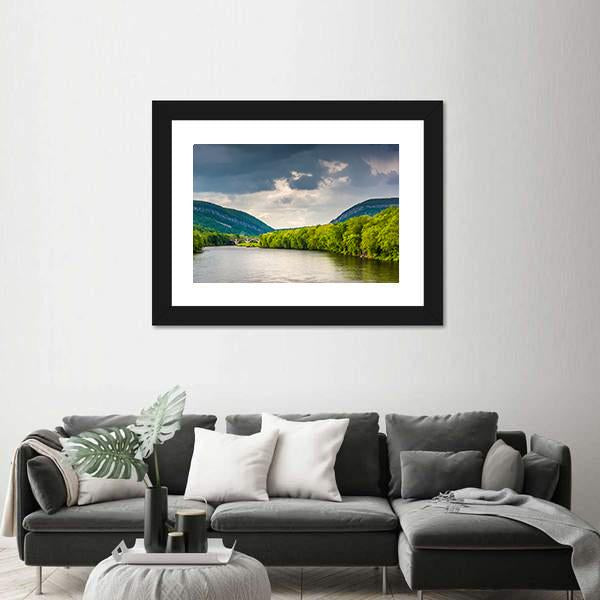 The Delaware River Canvas Wall Art-1 Piece-Framed Print-20" x 16"-Tiaracle
