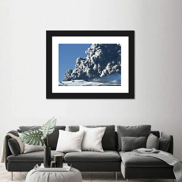 The Eyjafjallajokull Volcano Canvas Wall Art-1 Piece-Framed Print-20" x 16"-Tiaracle