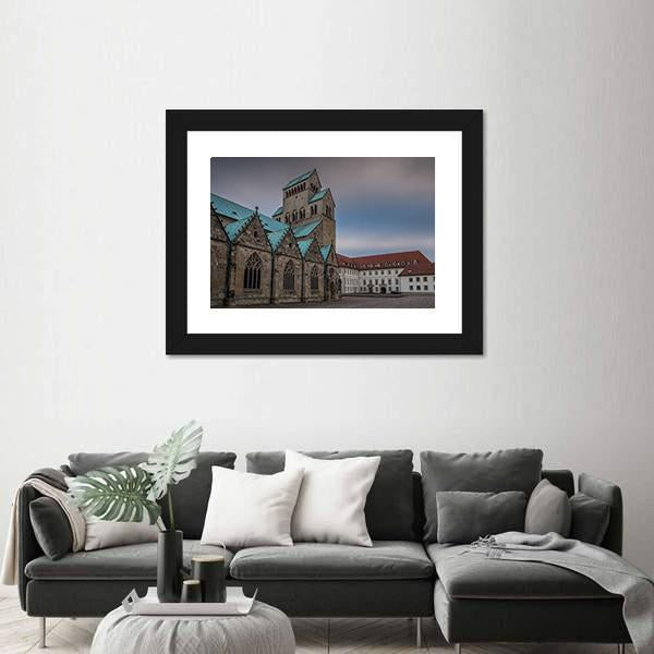 The Hildesheim Cathedral Canvas Wall Art-1 Piece-Framed Print-20" x 16"-Tiaracle