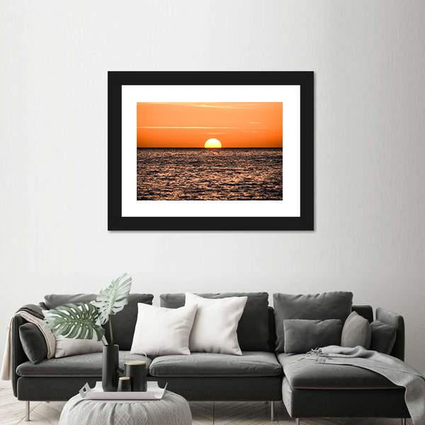 The Sun Setting In Sea Canvas Wall Art-1 Piece-Framed Print-20" x 16"-Tiaracle