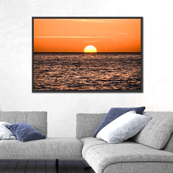 The Sun Setting In Sea Canvas Wall Art-1 Piece-Floating Frame-24" x 16"-Tiaracle