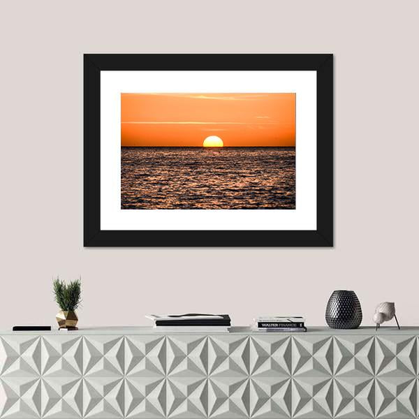 The Sun Setting In Sea Canvas Wall Art-3 Horizontal-Gallery Wrap-25" x 16"-Tiaracle