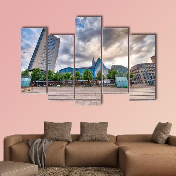 Tourists In Augustusplatz Canvas Wall Art-5 Pop-Gallery Wrap-47" x 32"-Tiaracle