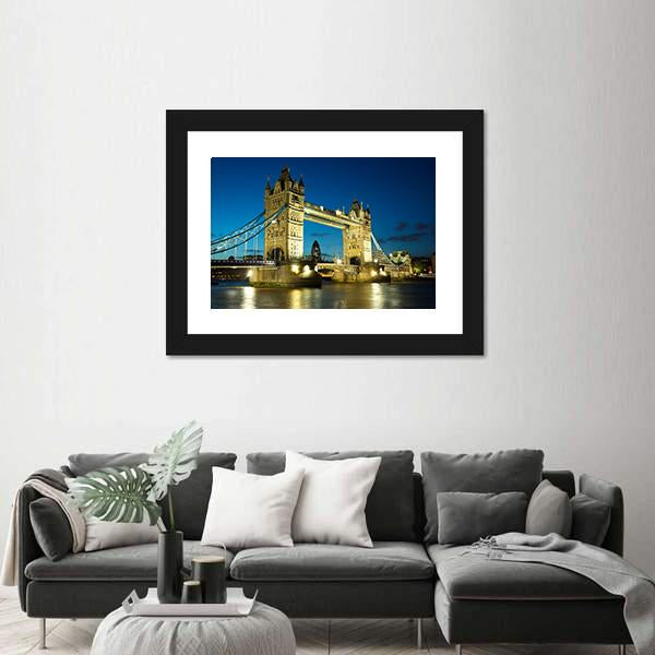 Tower Bridge At Dusk Canvas Wall Art-1 Piece-Framed Print-20" x 16"-Tiaracle