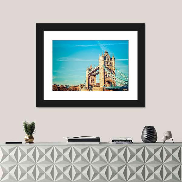 Tower Bridge In London Canvas Wall Art-3 Horizontal-Gallery Wrap-25" x 16"-Tiaracle