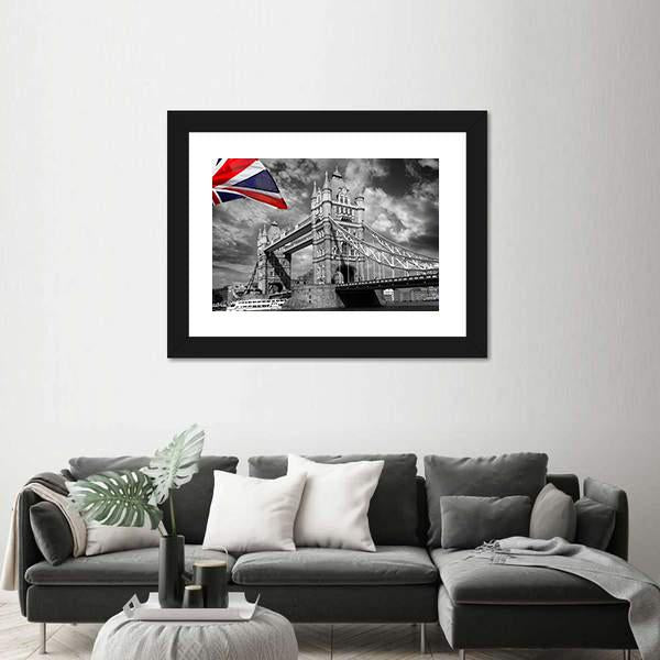 Tower Bridge London In Black &amp; White Canvas Wall Art-1 Piece-Framed Print-20" x 16"-Tiaracle