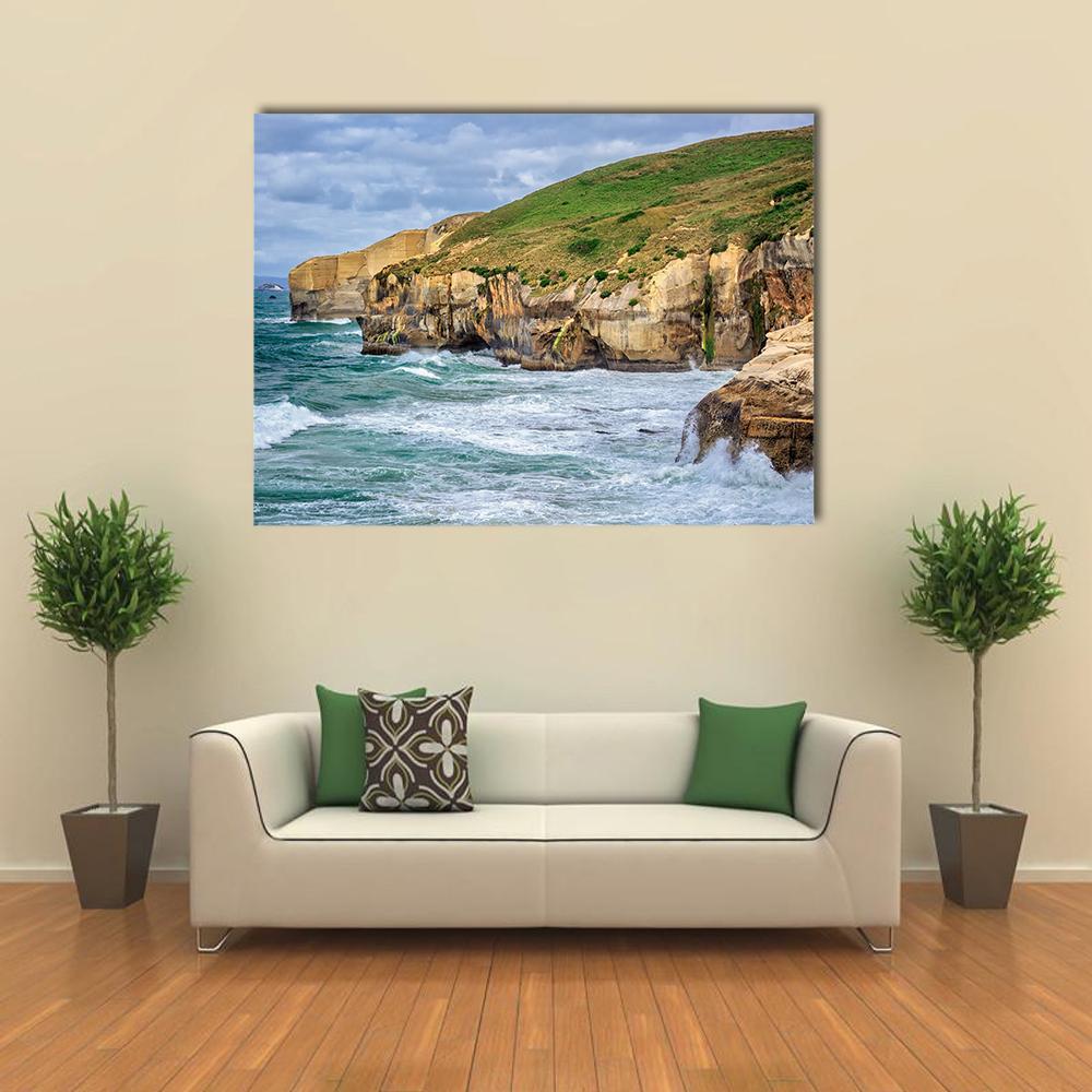 Tunnel Beach At Dunedin Canvas Wall Art-1 Piece-Gallery Wrap-48" x 32"-Tiaracle