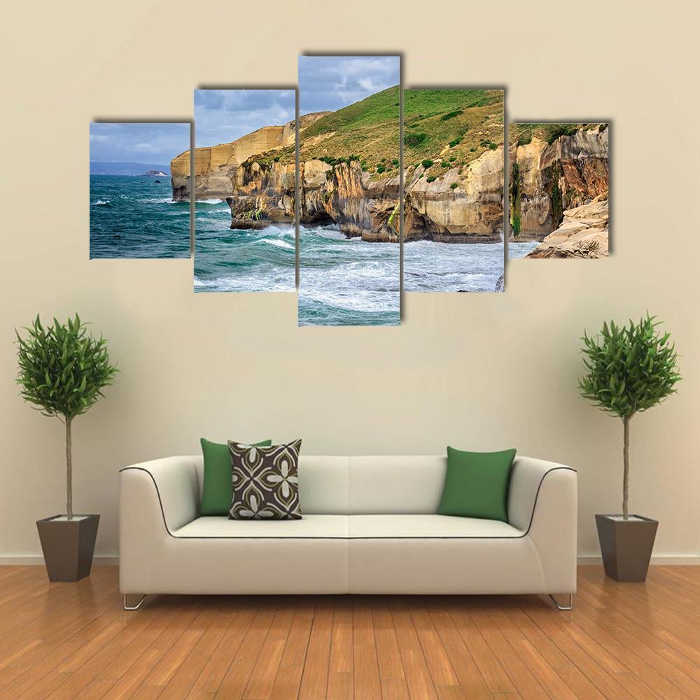 Tunnel Beach At Dunedin Canvas Wall Art-5 Star-Gallery Wrap-62" x 32"-Tiaracle