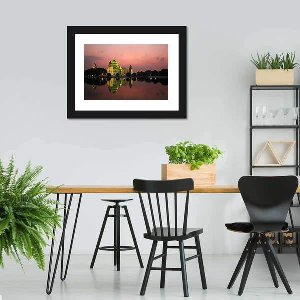 Victoria Memorial At Night Canvas Wall Art-3 Horizontal-Gallery Wrap-25" x 16"-Tiaracle