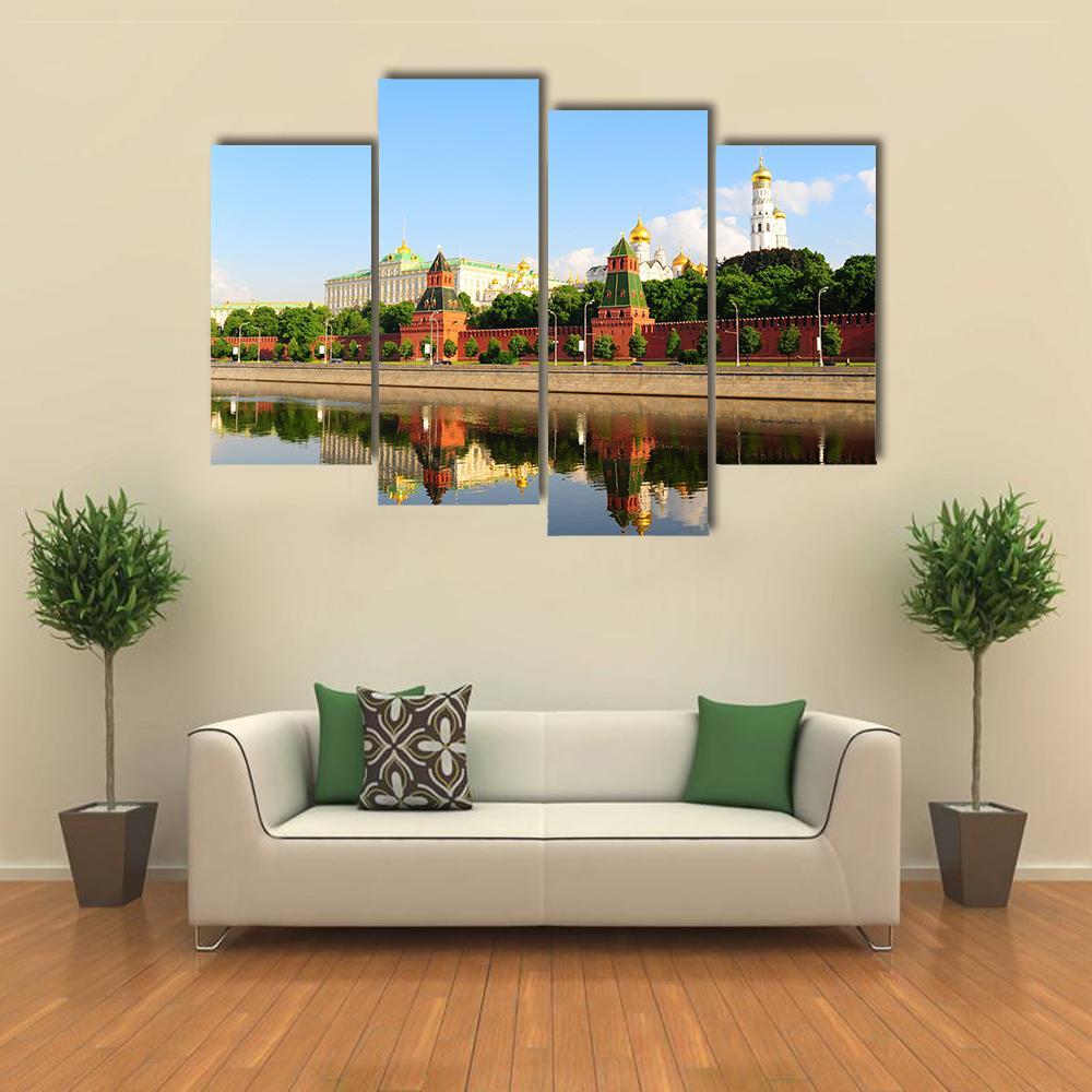 View From Moscow River On Kremlin Canvas Wall Art-4 Pop-Gallery Wrap-50" x 32"-Tiaracle