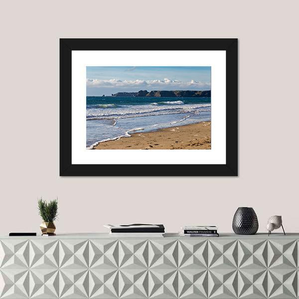 View From Tenby South Beach Canvas Wall Art-1 Piece-Framed Print-20" x 16"-Tiaracle