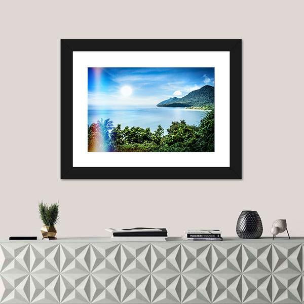 View Of Famous Damai Bay Canvas Wall Art-1 Piece-Framed Print-20" x 16"-Tiaracle