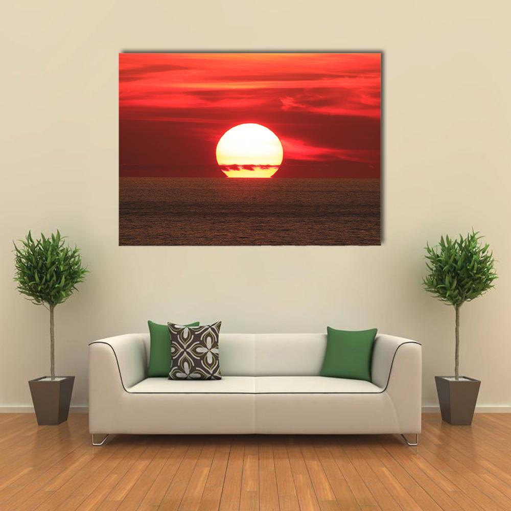 View Of Sunset On The Sea Canvas Wall Art-1 Piece-Gallery Wrap-48" x 32"-Tiaracle