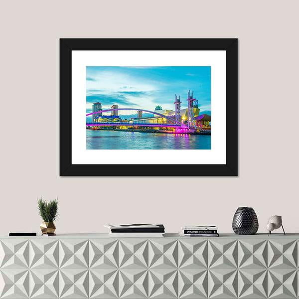 View Of The Lowry Theater In Manchester Canvas Wall Art-1 Piece-Framed Print-20" x 16"-Tiaracle